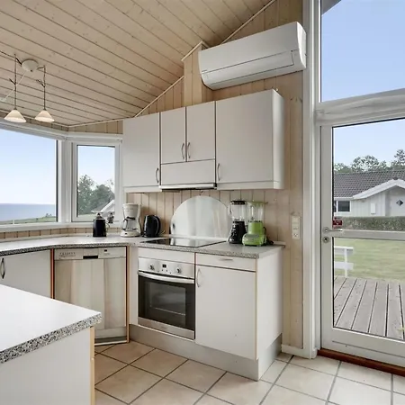 Finn - 100m From The Sea By Interhome Feriehus
