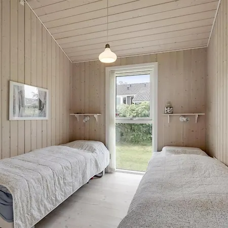 Finn - 100m From The Sea By Interhome