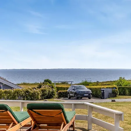 Finn - 100m From The Sea By Interhome Semesterbostad