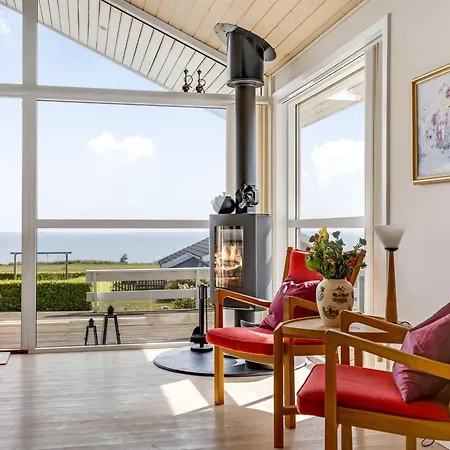 Finn - 100m From The Sea By Interhome Semesterbostad *