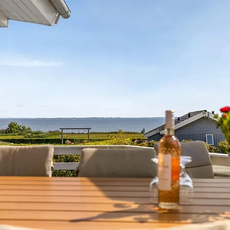 Finn - 100m From The Sea By Interhome